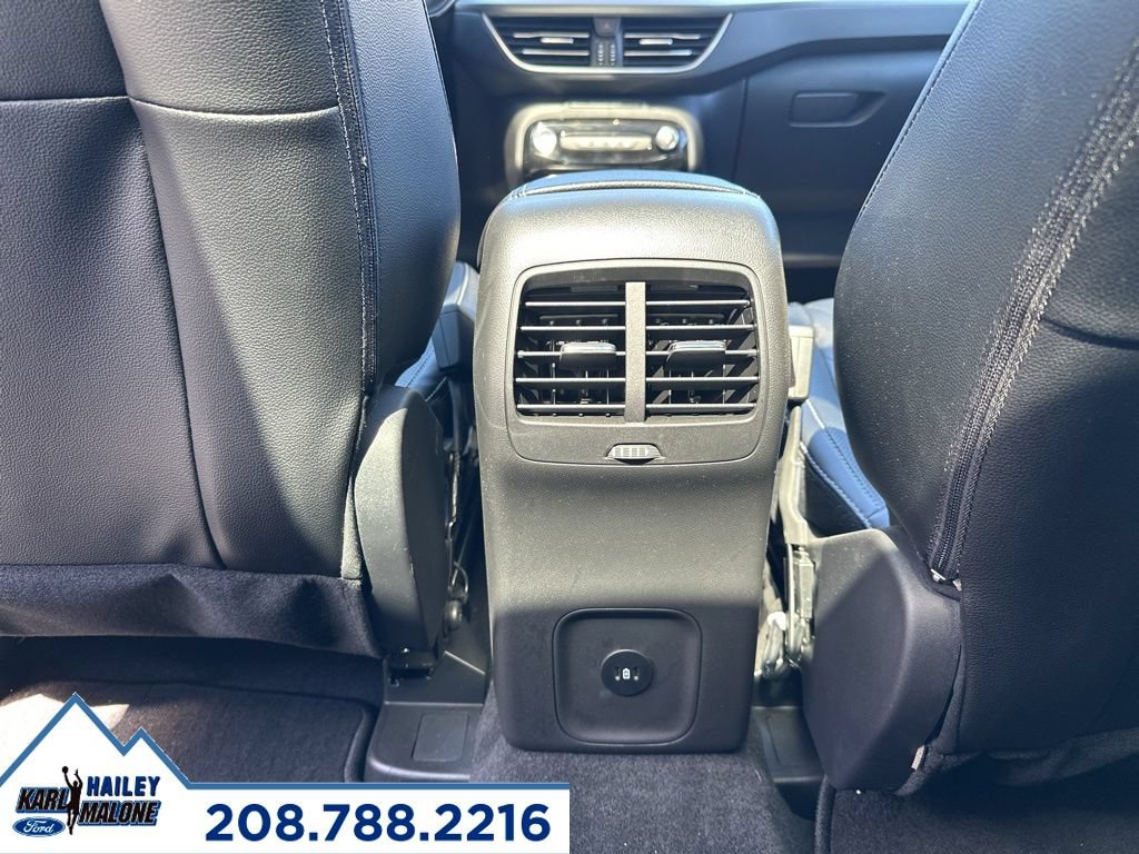 Used 2024 Ford Escape SE w/ PHEV Premium Package FWD image 14