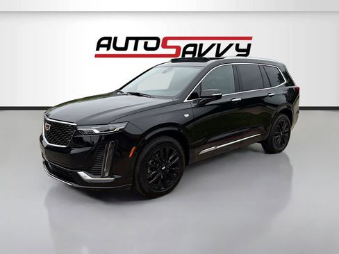 Used 2024 Cadillac XT6 Premium Luxury AWD/4WD image 3