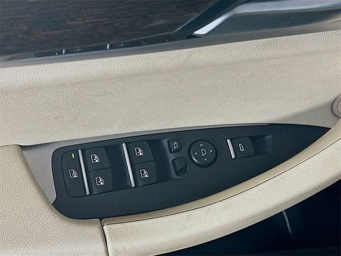 Used 2019 BMW X3 sDrive30i w/ Premium Package image 24