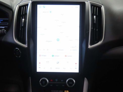 Used 2022 Ford Edge SEL w/ Convenience Package image 12