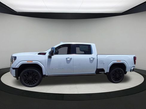 New 2026 GMC Sierra 2500 Denali w/ Denali Reserve Package AWD/4WD image 5