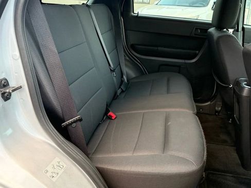 Used 2011 Ford Escape XLT image 24