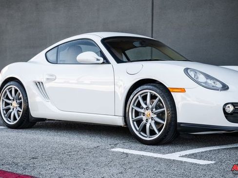 Used 2011 Porsche Cayman image 51