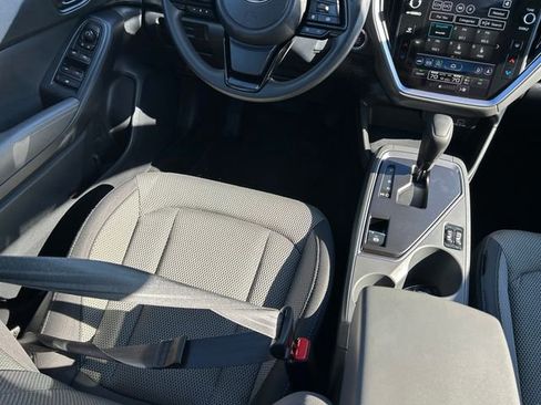Used 2024 Subaru Crosstrek 2.0i Premium image 14