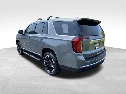 Used 2022 GMC Yukon SLT w/ SLT Premium Package AWD/4WD image 6