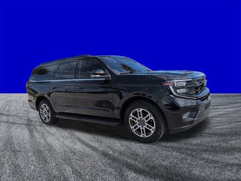 Certified 2025 Ford Expedition Max Active AWD/4WD image 2