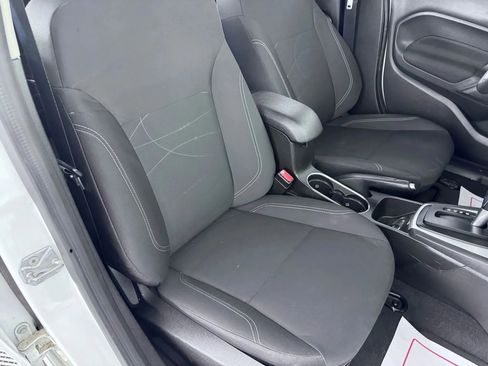 Used 2019 Ford Fiesta SE image 31
