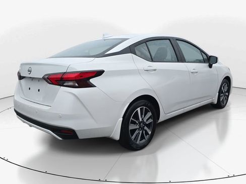 New 2025 Nissan Versa SV w/ Trunk Package FWD image 11
