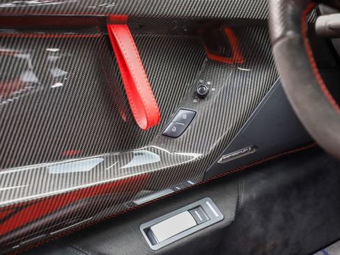 Used 2019 Lamborghini Aventador SVJ AWD/4WD image 74