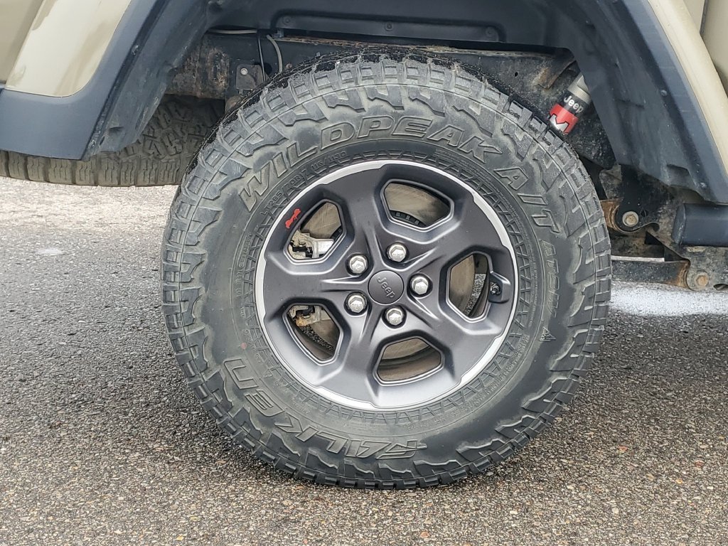 Used 2020 Jeep Gladiator Rubicon AWD/4WD image 5