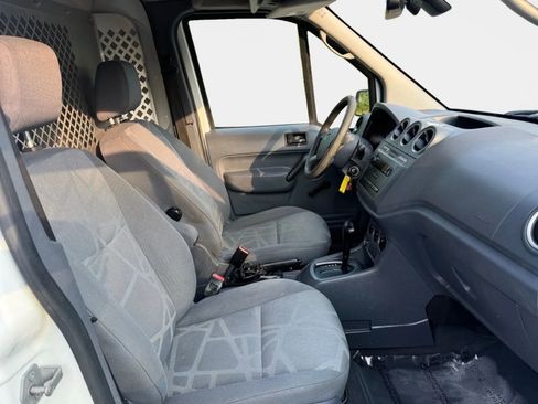 Used 2013 Ford Transit Connect XL image 10