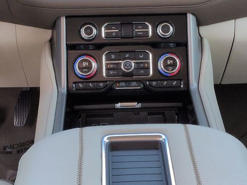 Used 2024 GMC Yukon Denali w/ Max Trailering Package image 19