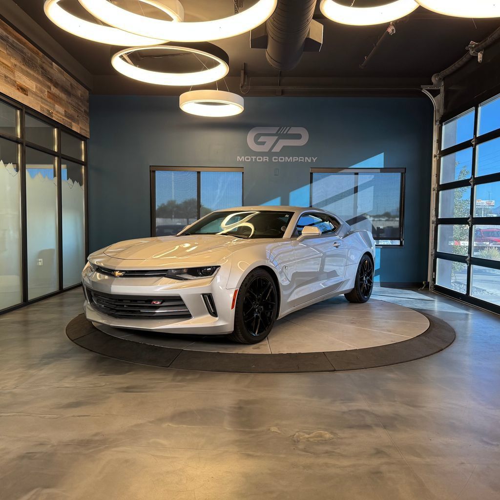 Used 2018 Chevrolet Camaro LT w/ RS Package RWD image 7