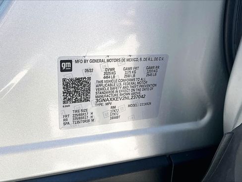 Used 2022 Chevrolet Equinox LT FWD image 33