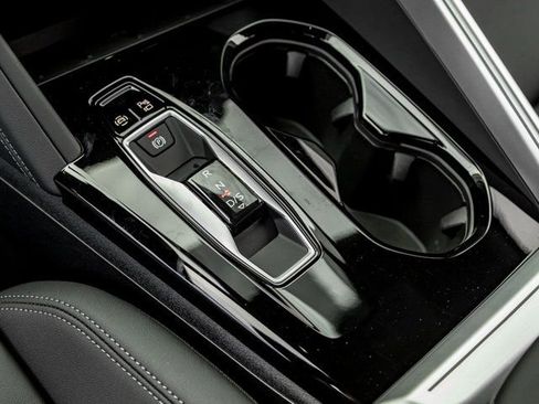 New 2025 Audi Q5 Premium Plus image 18