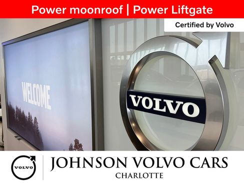 Used 2025 Volvo XC40 B5 Plus AWD/4WD image 6