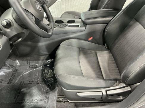 Used 2025 Nissan Altima 2.5 S image 15