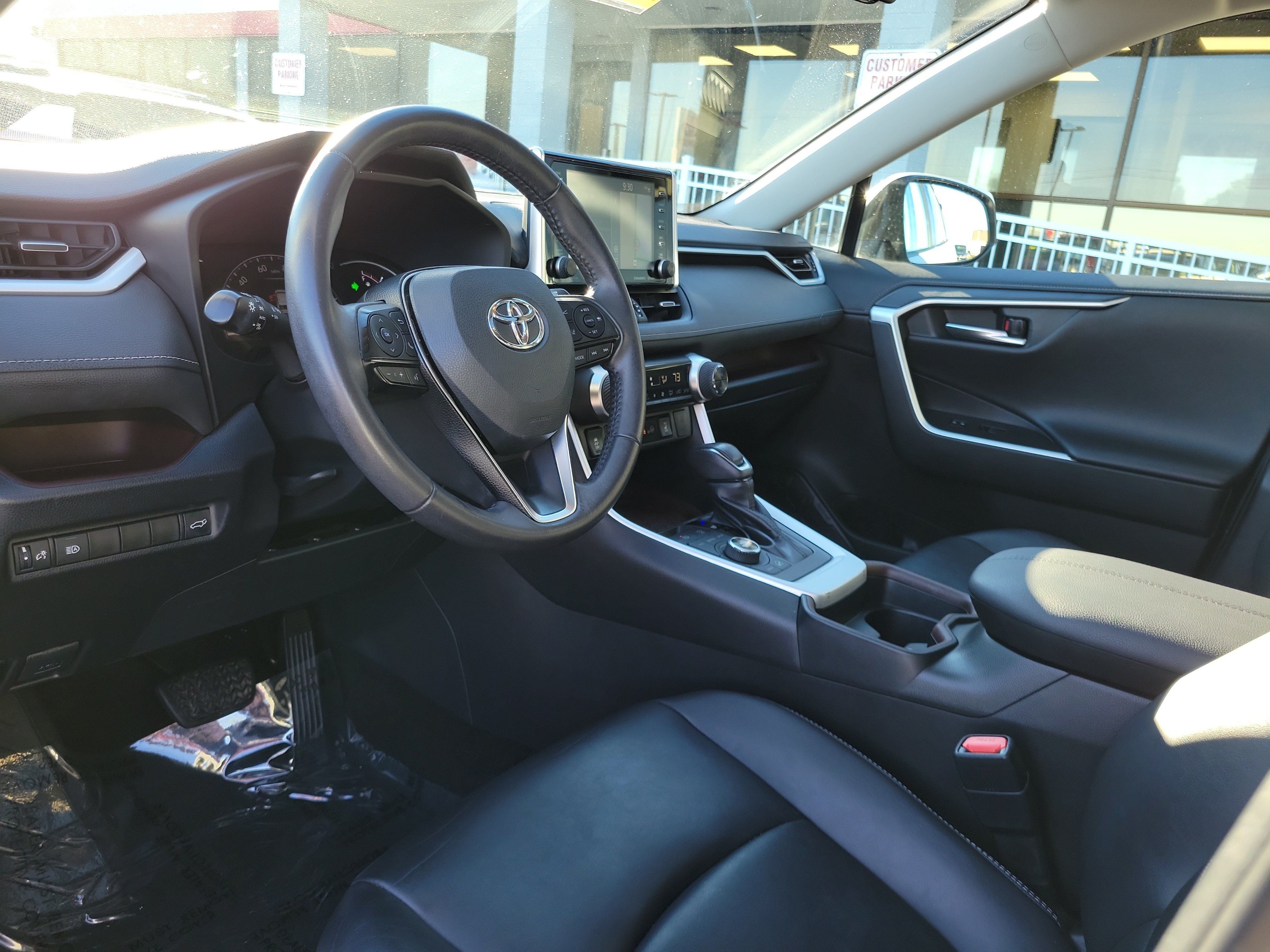Used 2019 Toyota RAV4 Limited w/ All Weather Liner Package AWD/4WD image 19
