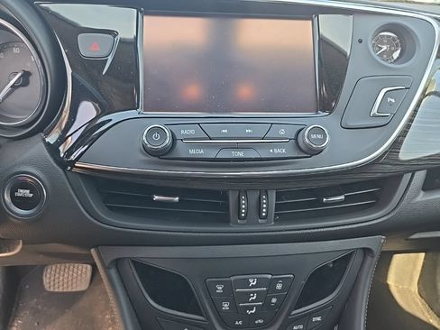 Used 2017 Buick Envision Essence FWD image 15