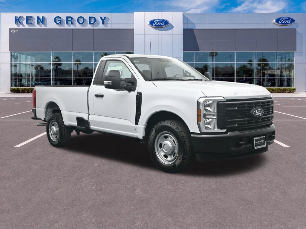 New 2027 Ford F350 XL w/ XL Chrome Package RWD 360° Tour