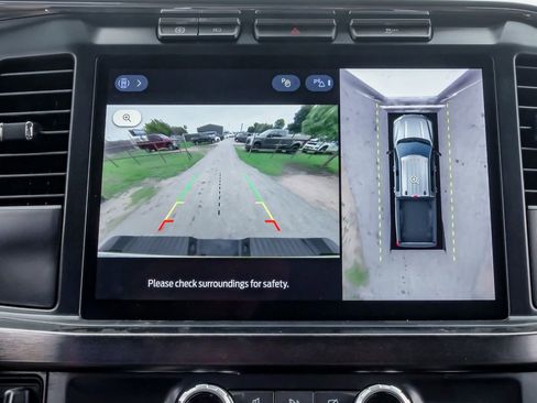 Used 2024 Ford F350 Lariat image 22