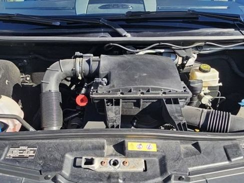 Used 2016 Mercedes-Benz Sprinter 2500 image 17