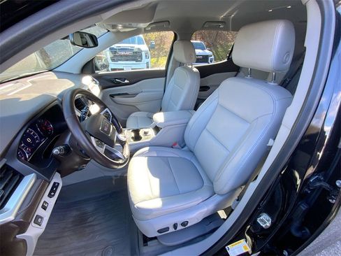 Used 2023 GMC Acadia SLT w/ Technology Package image 20