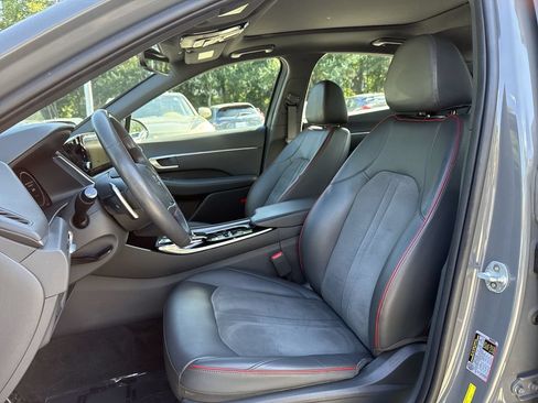 Used 2020 Hyundai Sonata SEL Plus w/ Tech Package FWD image 13