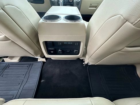 Used 2016 Ford Expedition Limited w/ Equipment Group 301A image 33