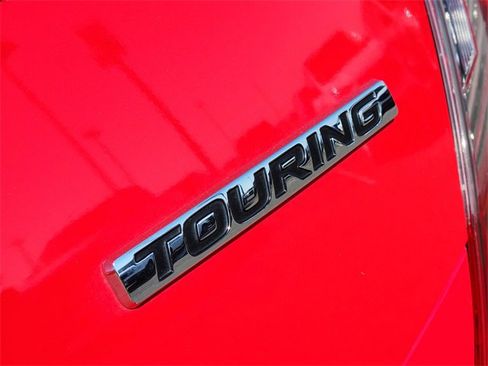 Used 2019 Honda Civic Touring image 12