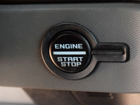 Certified 2023 Ford Bronco Big Bend w/ Sasquatch Package AWD/4WD image 12