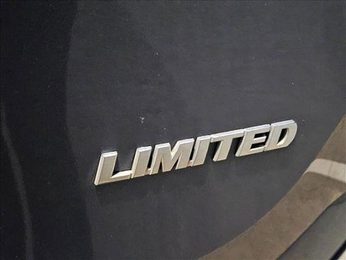 Used 2013 Toyota RAV4 Limited image 12