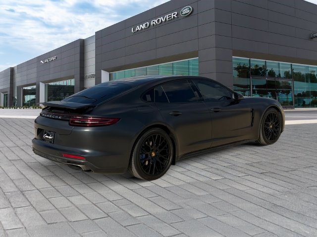 Used 2018 Porsche Panamera 4 AWD/4WD image 5