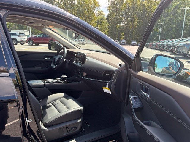 Used 2023 Nissan Rogue SL w/ SL Premium Package AWD/4WD image 28