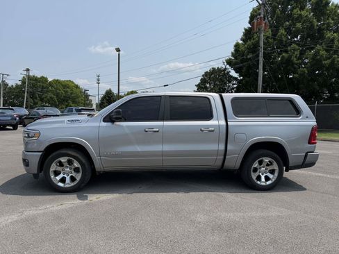 Used 2025 RAM 1500 Big Horn AWD/4WD image 2