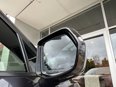 Used 2021 Chevrolet Blazer RS w/ Enhanced Convenience Package image 31