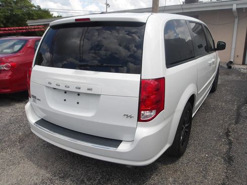 Used 2016 Dodge Grand Caravan R/T w/ Driver Convenience Group image 9