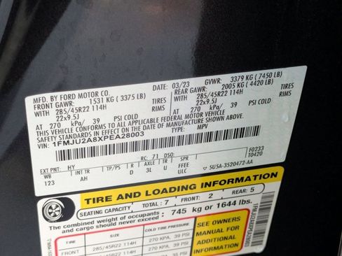 Used 2023 Ford Expedition Limited image 20