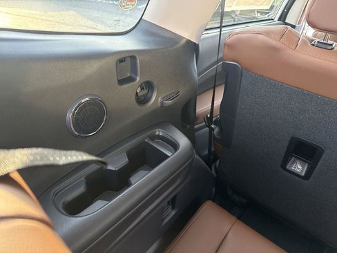 New 2026 Subaru Ascent Touring image 33