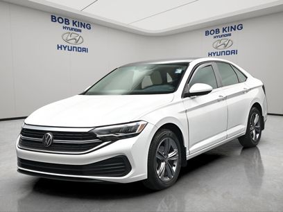 Used 2023 Volkswagen Jetta SE