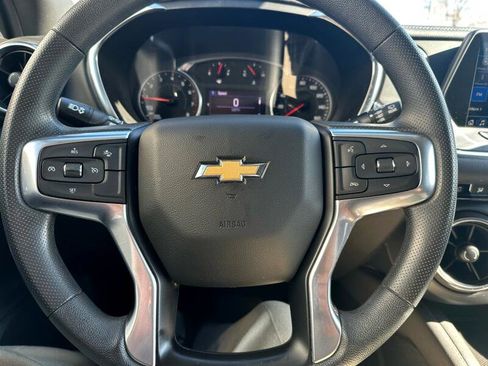 Used 2022 Chevrolet Blazer LT image 9