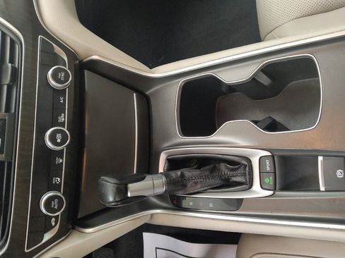 Used 2018 Honda Accord Touring image 26