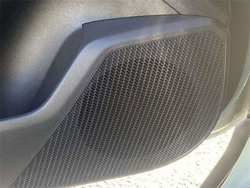 Used 2025 Kia K4 LXS image 28