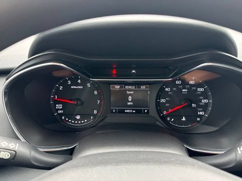 Used 2022 Chevrolet TrailBlazer LT w/ Convenience Package FWD image 16