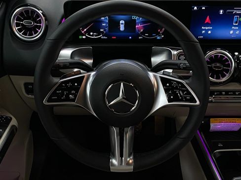 Certified 2026 Mercedes-Benz GLB 250 4MATIC image 15