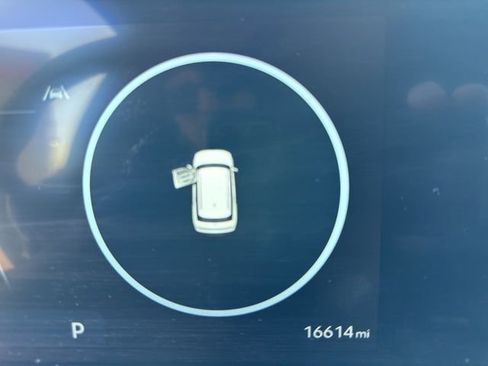 Used 2024 Hyundai Santa Fe Limited image 12