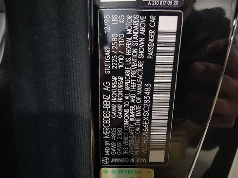 Used 1995 Mercedes-Benz E 320 Convertible image 40