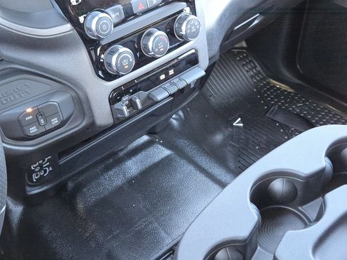 New 2026 RAM 2500 Tradesman w/ Chrome Appearance Group image 17