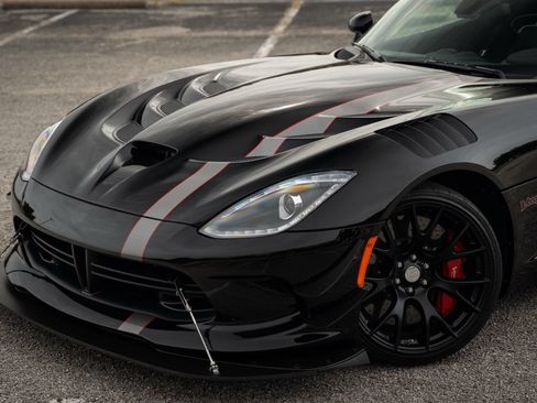 Used 2017 Dodge Viper GTC w/ ACR Package RWD image 18