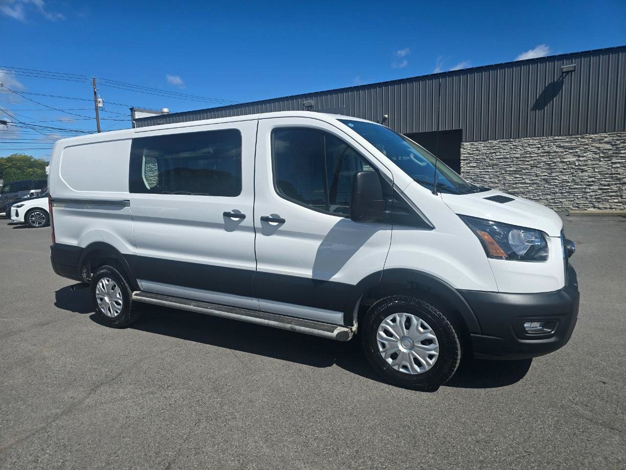 Used 2025 Ford Transit 250 Low Roof w/ Exterior Upgrade Package RWD image 6